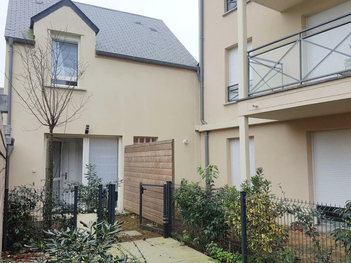 Maison De Ville Idealement Situee A Honfleur Avec Parking Екстер'єр фото